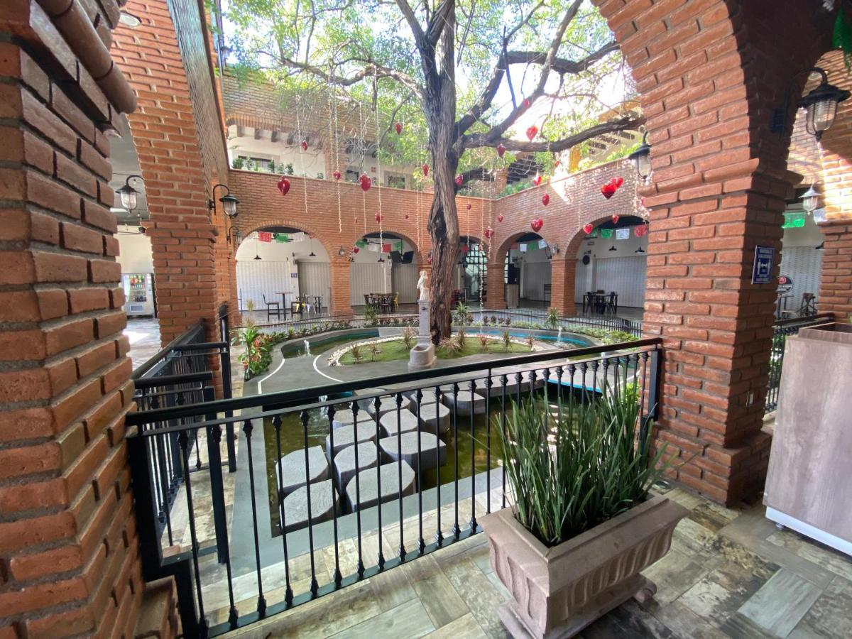 Punto Madero Hotel & Plaza Mocorito Bagian luar foto